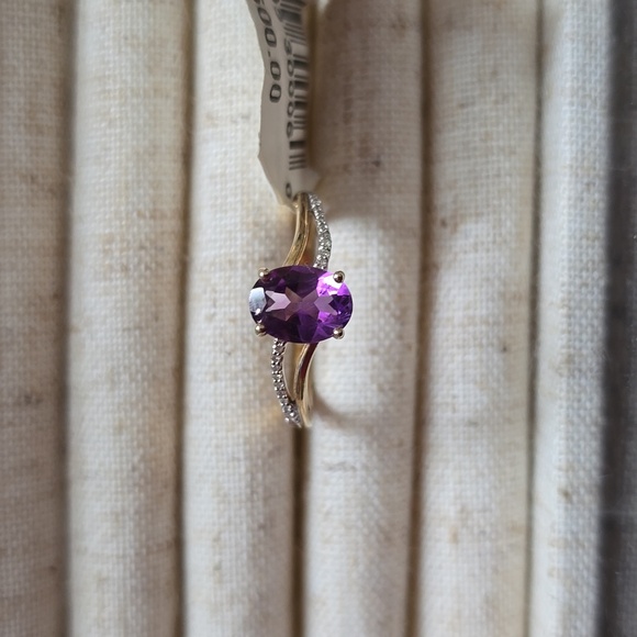 10K GOLD GENUINE AMETHYST & 1/20CTTW DIAMOND RING SIZE 7 - Picture 12 of 16